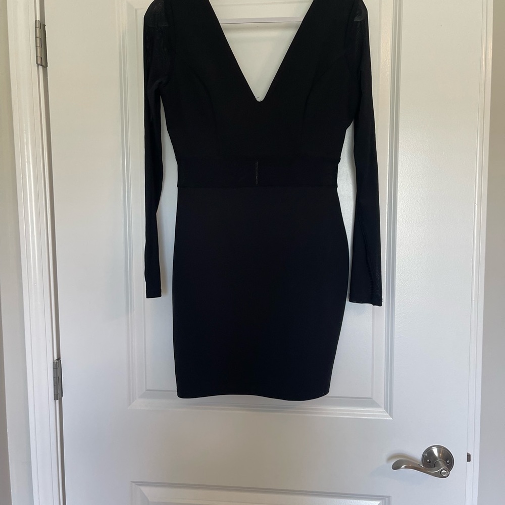 Elegant Black Long Sleeve Dress